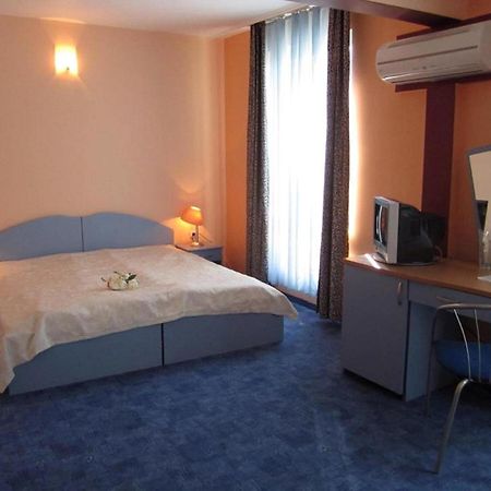 Hotel Shterev Sopot Kamer foto