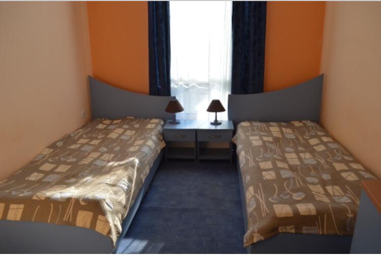 Hotel Shterev Sopot Buitenkant foto